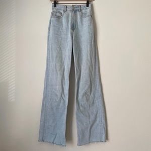 Glassons Relaxed Straight Leg Jean in houston ice wash